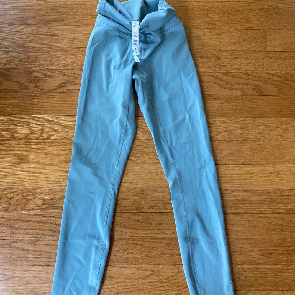 lululemon athletica blueish/green 3/4 leggings